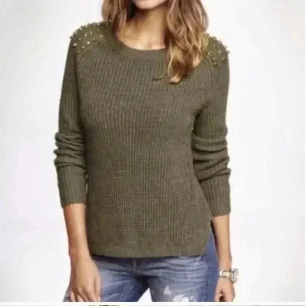 Express sweater